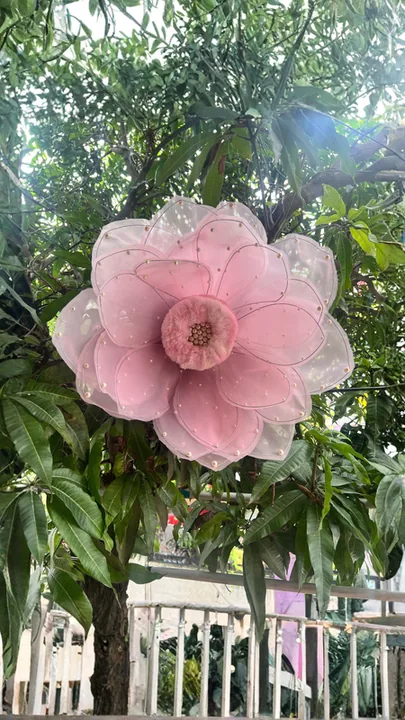 40" Decor Blooms